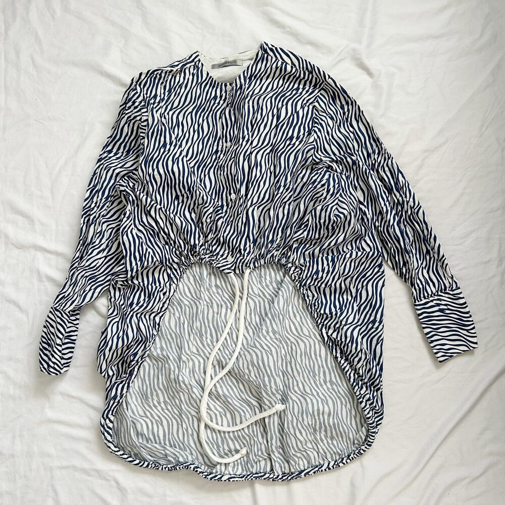 blue and white pattern animal print oversized sportmax top